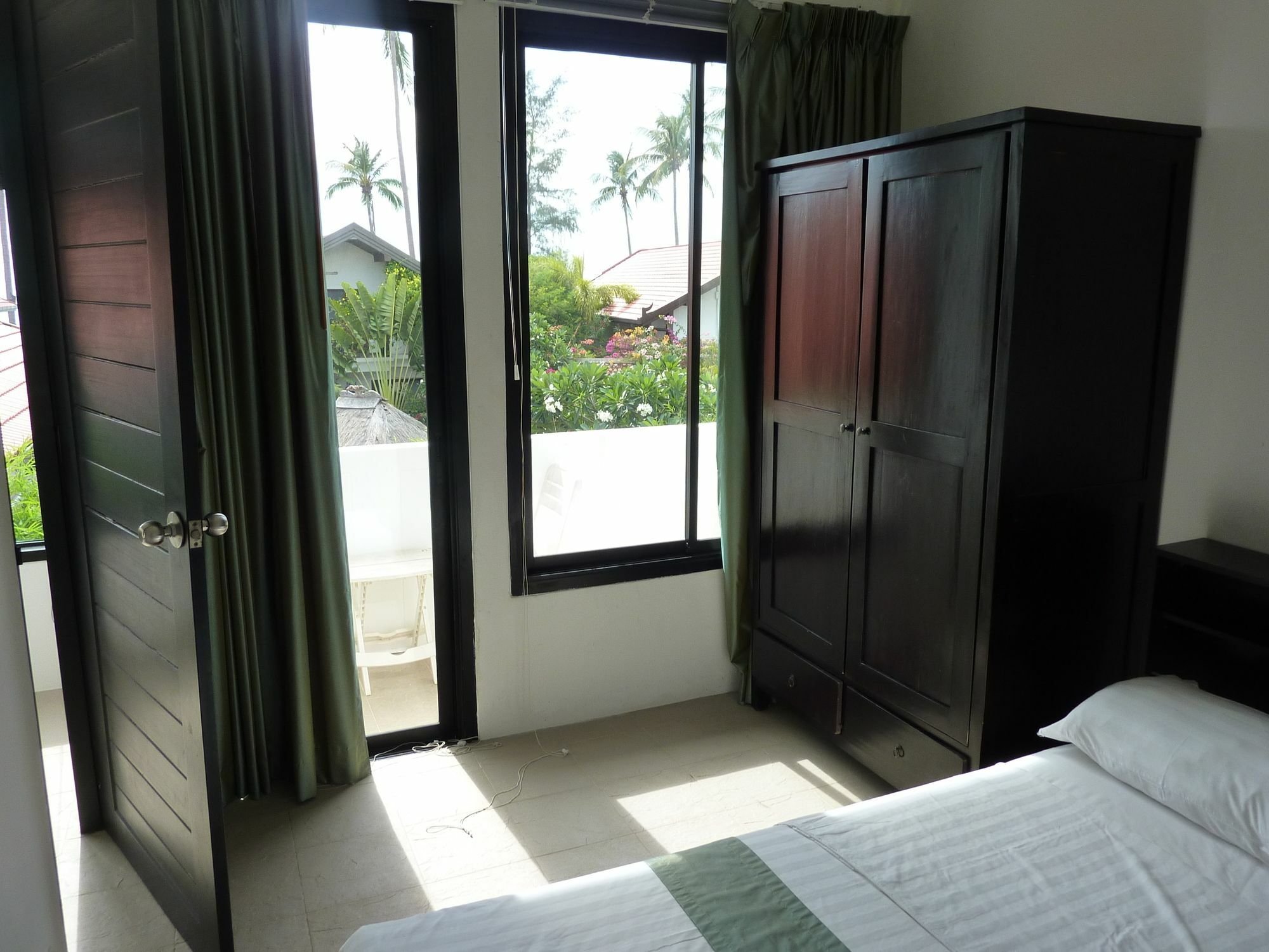Sai Naam Lanta - Apartments & Townhouses Koh Lanta Ngoại thất bức ảnh